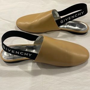 Givency mule